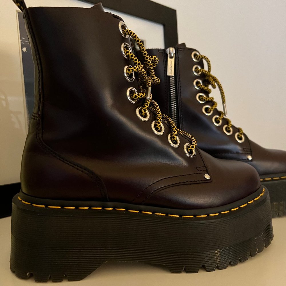 Dr. Martens Jadon Max Women's Platforms - Oxblood, US size 6